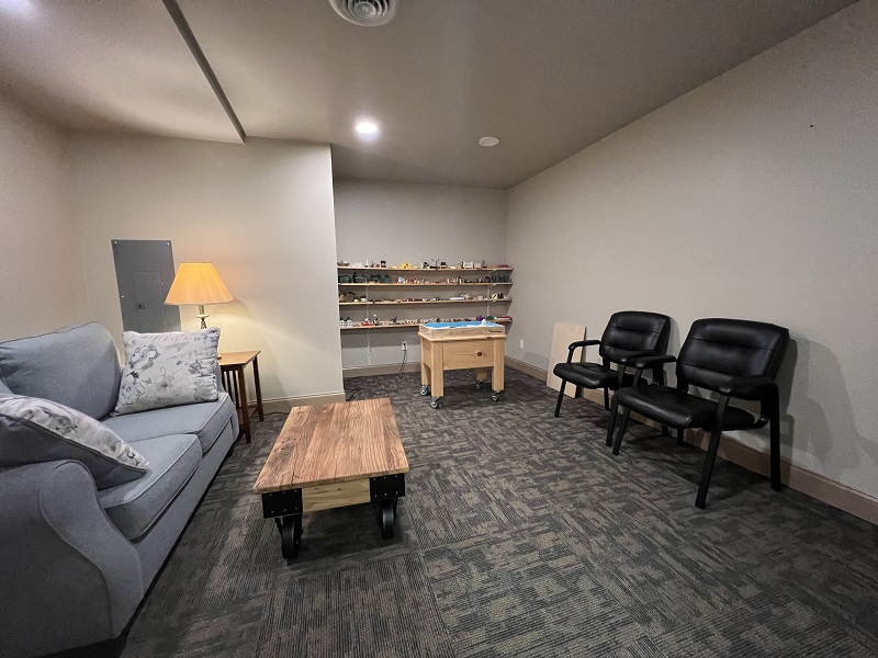 Inside-Counseling-Office-at-Belleville-CCA