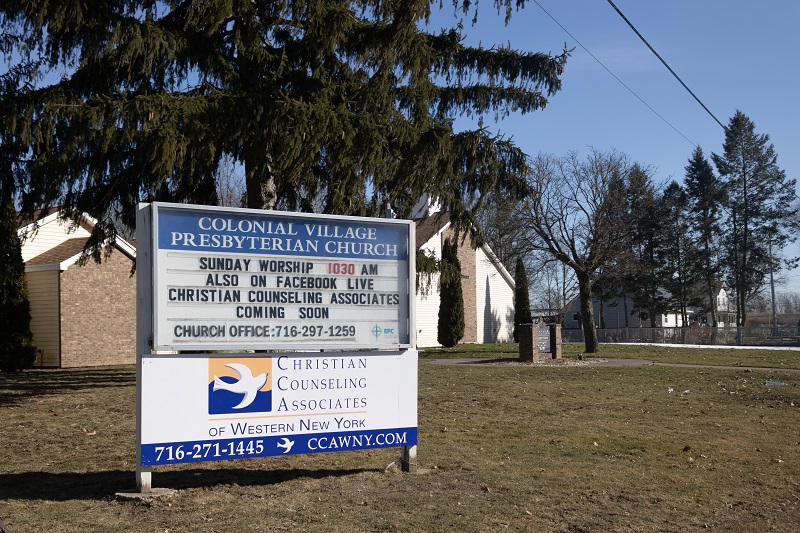 Niagara-Falls-Counseling-Office-sign-and-church-sign